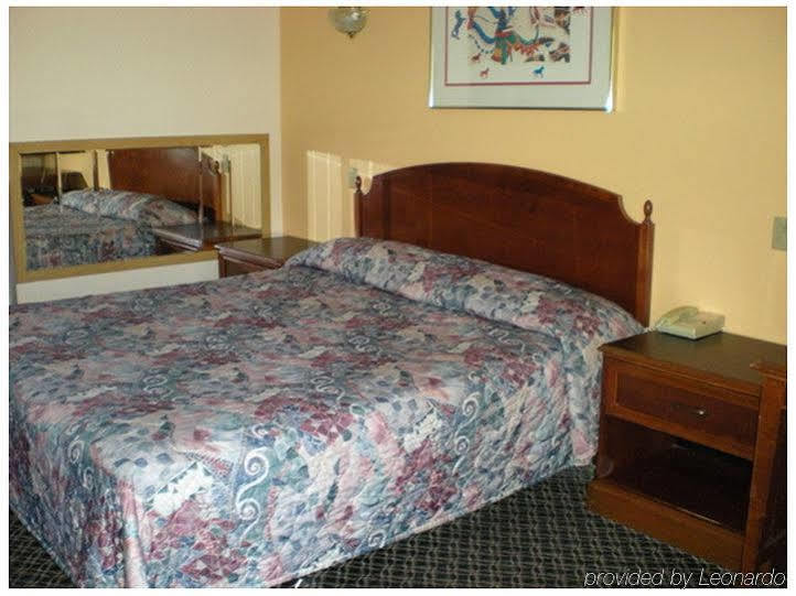 Hotel Corona Ca - Hwy 91 Esterno foto